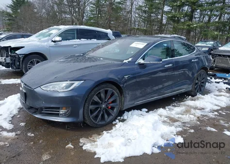 2020 Tesla Model S Performance Dual Motor All-Wheel Drive from USA, damaged, VIN 5YJSA1E45LF358630